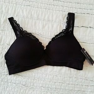 Black Lace Wire-Free Bra by Ambrielle
